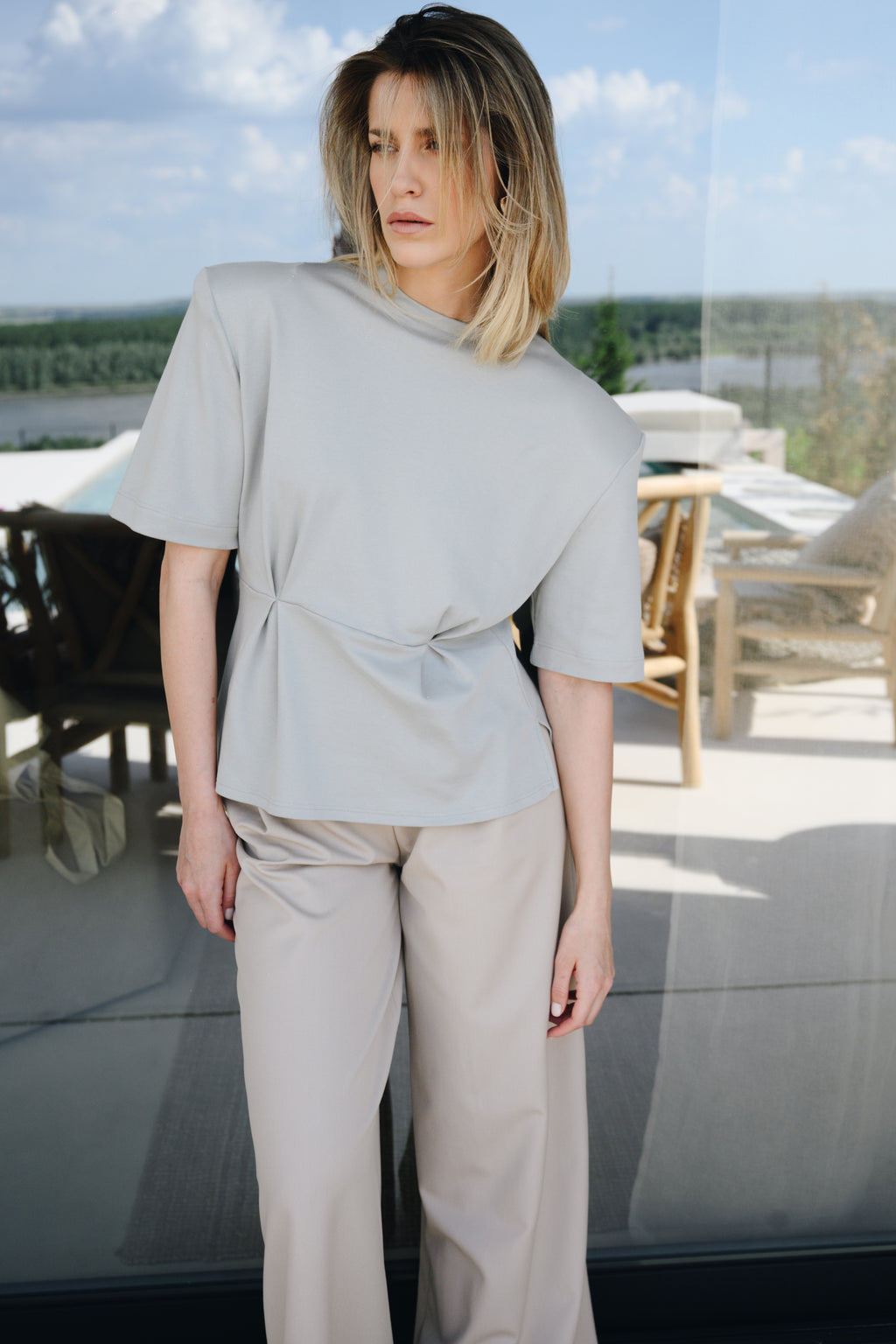 Contour Tee